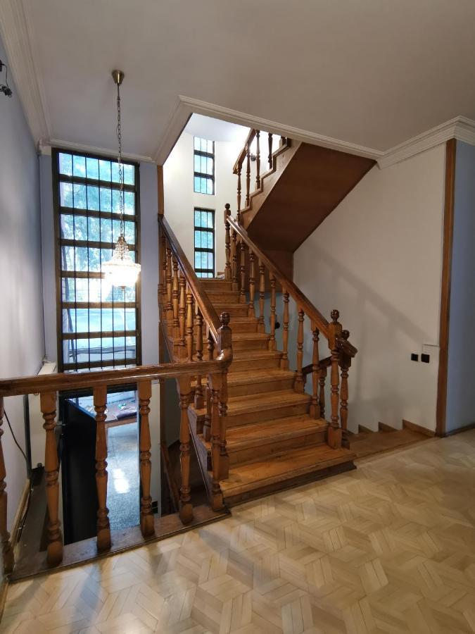 European Backpackers 欧洲背包客&大厨房 Hostel Тбилиси Екстериор снимка
