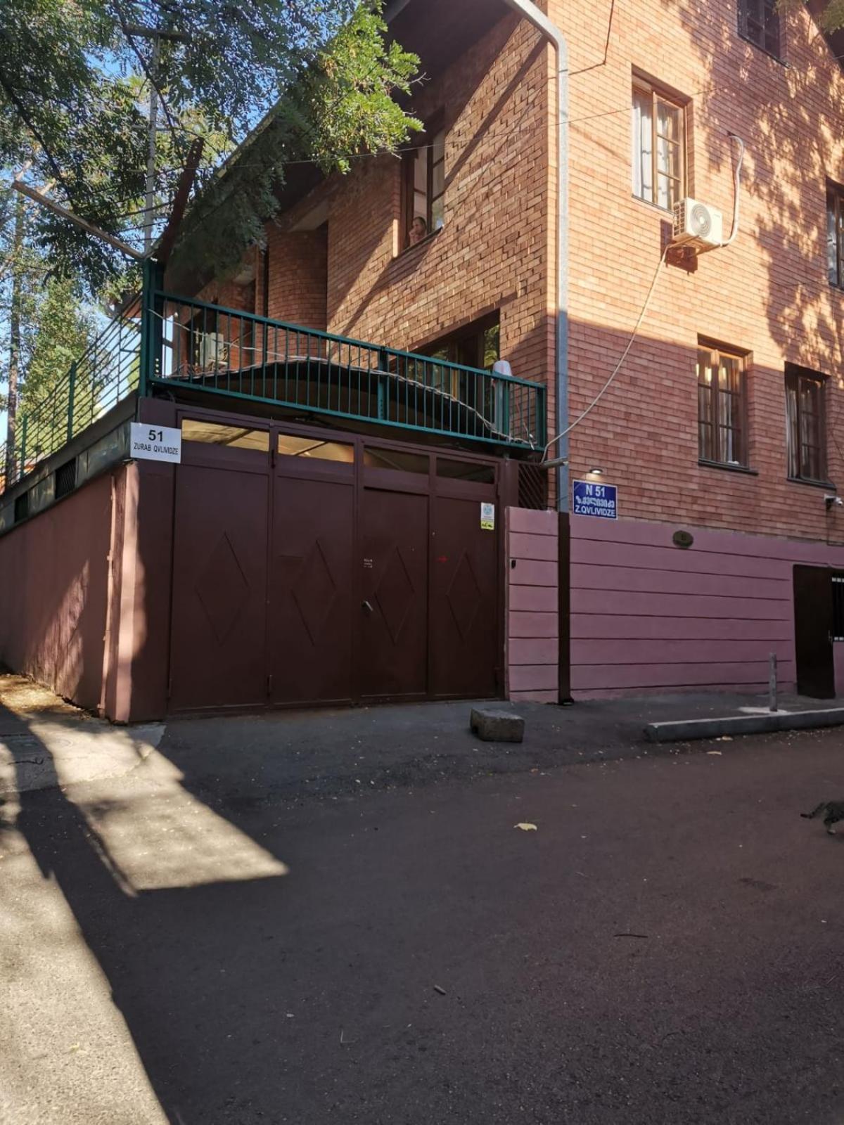 European Backpackers 欧洲背包客&大厨房 Hostel Тбилиси Екстериор снимка