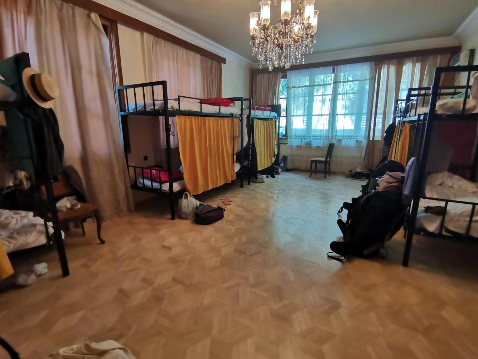 European Backpackers 欧洲背包客&大厨房 Hostel Тбилиси Екстериор снимка
